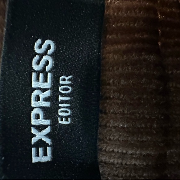 Express Editor High Waisted Corduroy Short - Picture 5 of 7